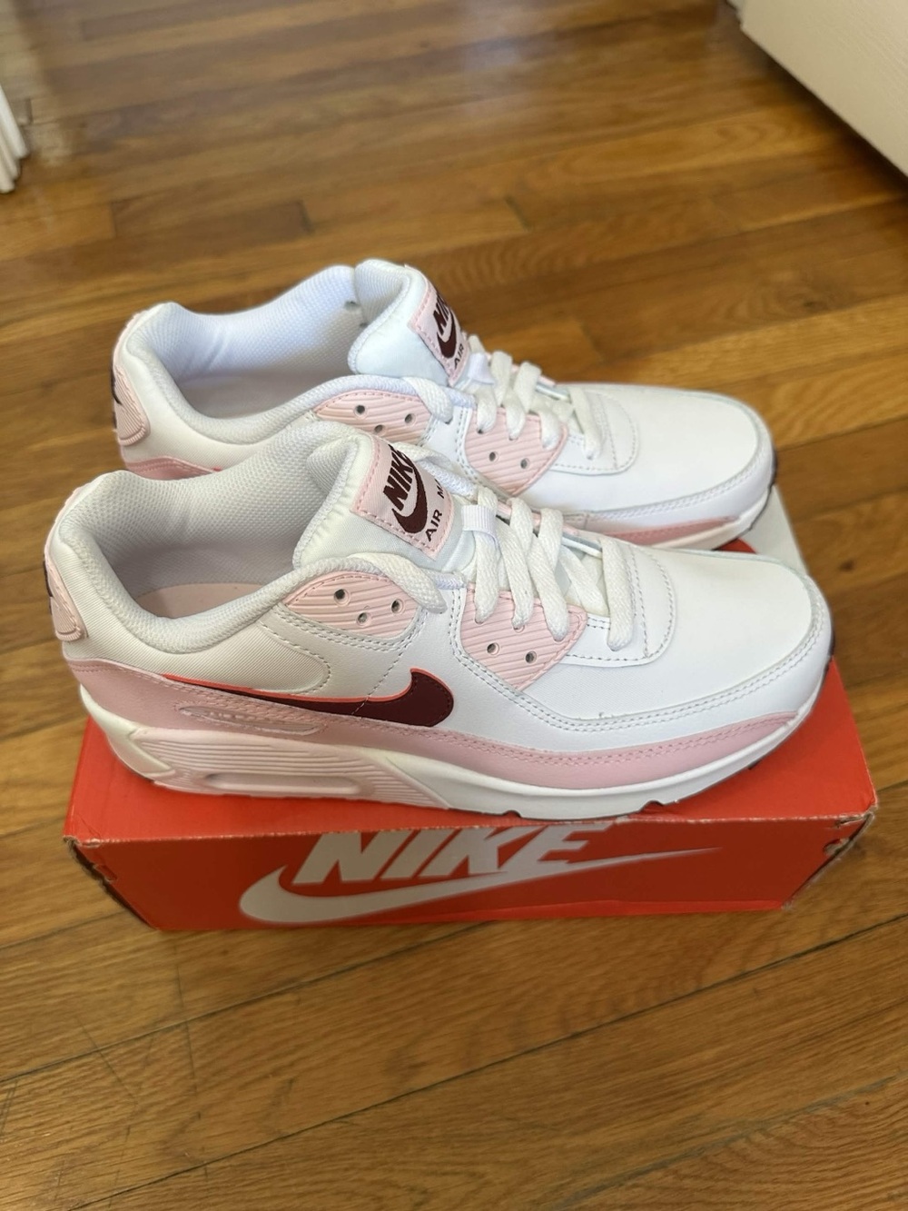 *New / Slightly Discoloration*Nike Air Max 90 Big Kid White (CD6864-114) Size 7Y